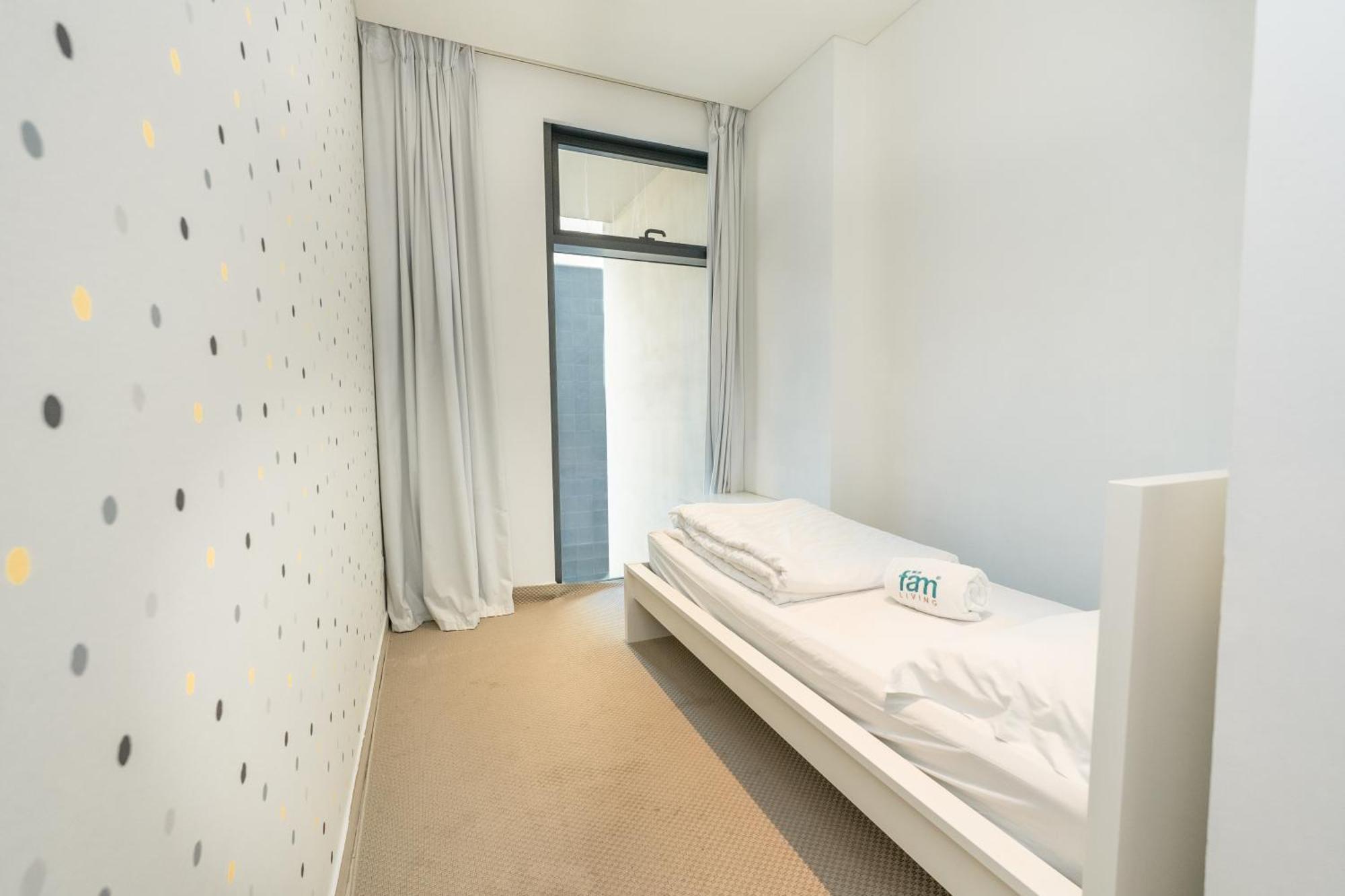 Fam Living City Walk - Opposite City Walk Mall - 2A Dubai Exterior photo